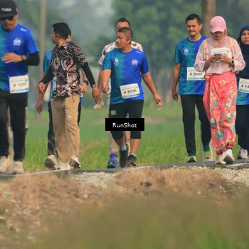 Runner Photo 5937188