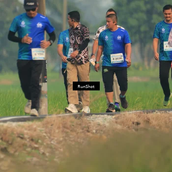 Runner Photo 5937191