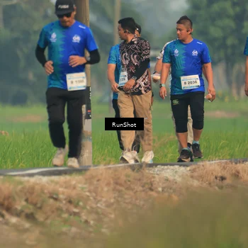 Runner Photo 5937193