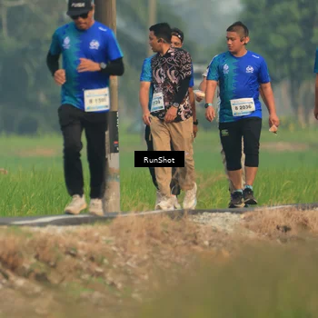 Runner Photo 5937194