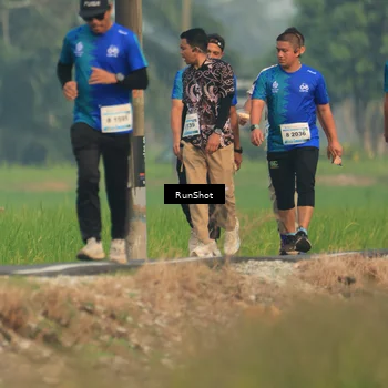Runner Photo 5937196