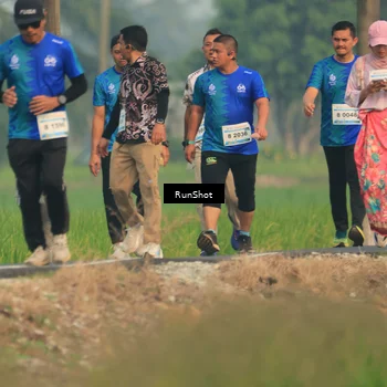Runner Photo 5937198