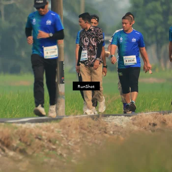 Runner Photo 5937200