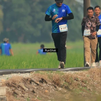 Runner Photo 5937202