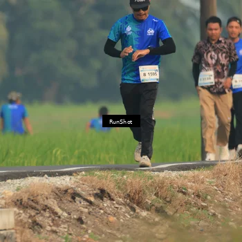 Runner Photo 5937205