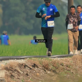 Runner Photo 5937209