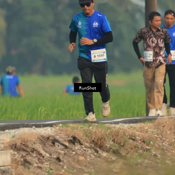 Runner Photo 5937214