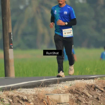 Runner Photo 5937221