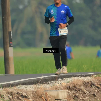 Runner Photo 5937228