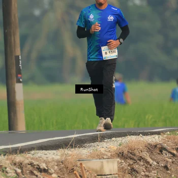 Runner Photo 5937229