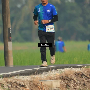 Runner Photo 5937244