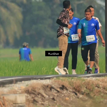 Runner Photo 5937248