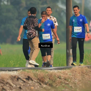 Runner Photo 5937258