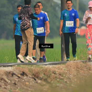 Runner Photo 5937269