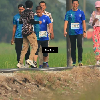 Runner Photo 5937276