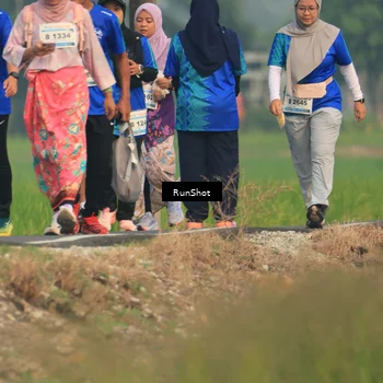 Runner Photo 5937306