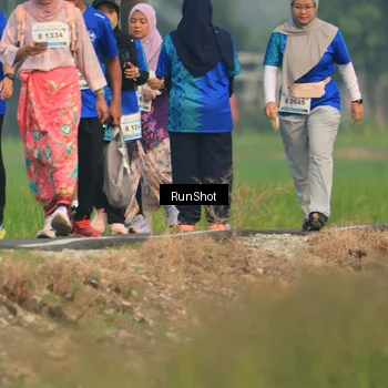 Runner Photo 5937307