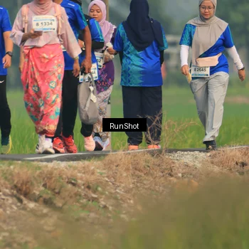 Runner Photo 5937312