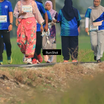 Runner Photo 5937315