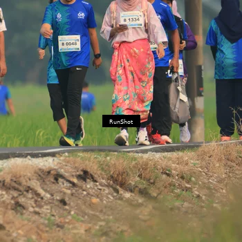 Runner Photo 5937331