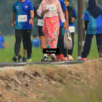 Runner Photo 5937340