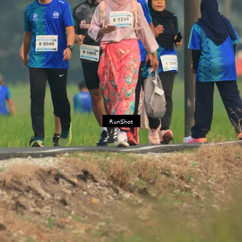 Runner Photo 5937343