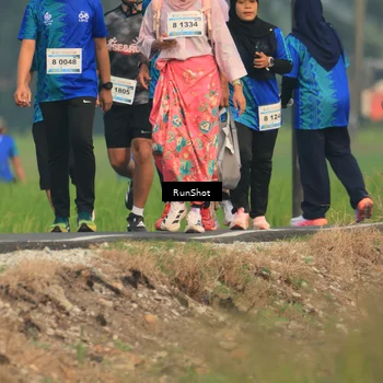 Runner Photo 5937350