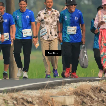 Runner Photo 5937364
