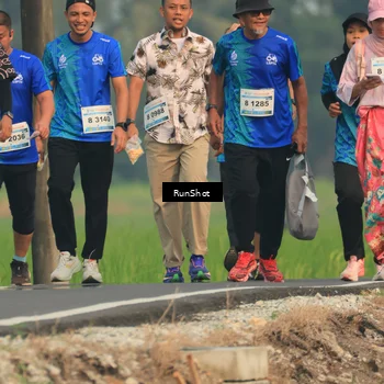 Runner Photo 5937366