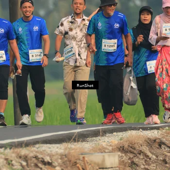 Runner Photo 5937376