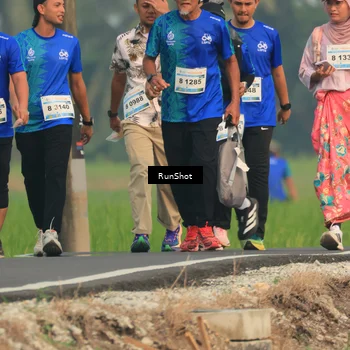 Runner Photo 5937389