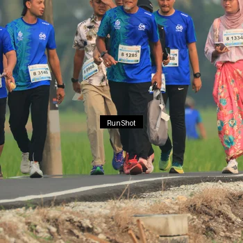 Runner Photo 5937392