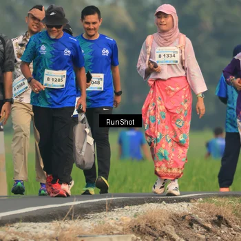 Runner Photo 5937395