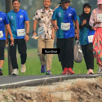 Runner Photo 5937396