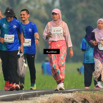 Runner Photo 5937404