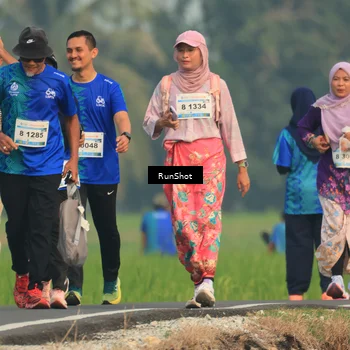 Runner Photo 5937405