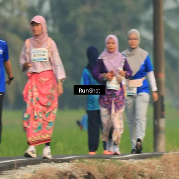 Runner Photo 5937409