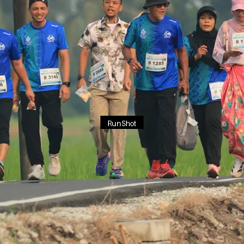Runner Photo 5937413