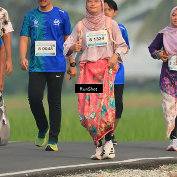 Runner Photo 5937425