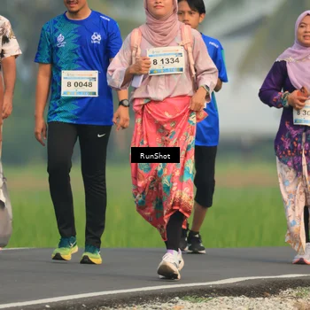 Runner Photo 5937429
