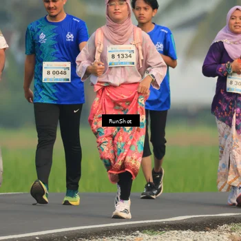 Runner Photo 5937434