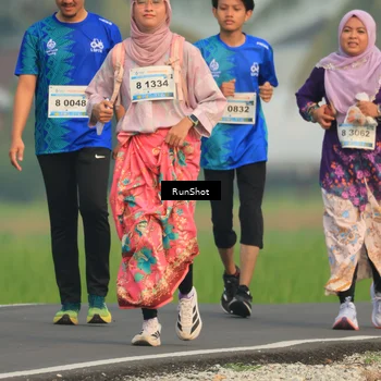 Runner Photo 5937445