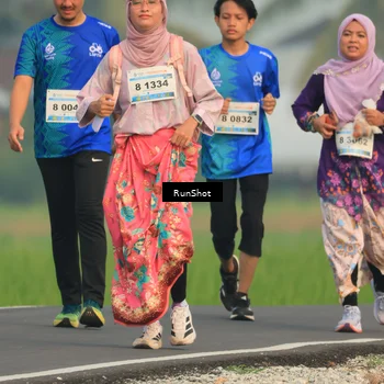 Runner Photo 5937448