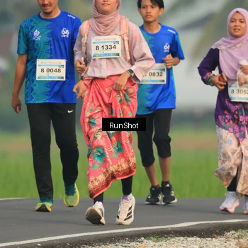 Runner Photo 5937454