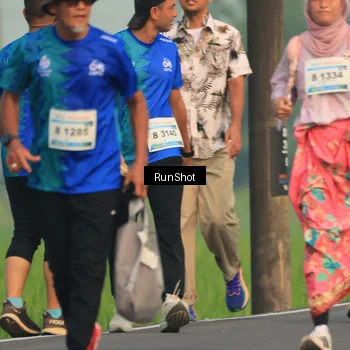 Runner Photo 5937459