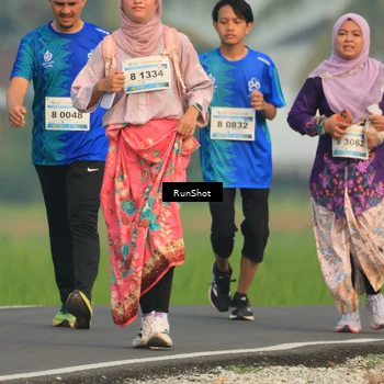 Runner Photo 5937468