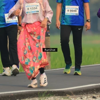 Runner Photo 5937476