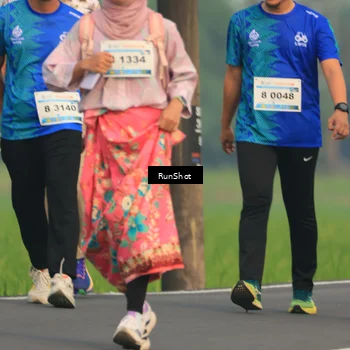 Runner Photo 5937478