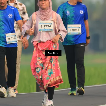 Runner Photo 5937480