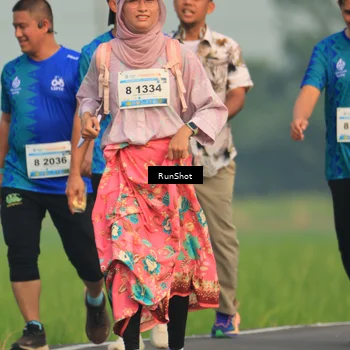 Runner Photo 5937493
